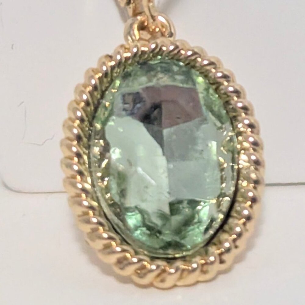 Monet, Signed Gold Tone Fabulous Runway Light Green Stone Earring Drops! - Picture 3 of 3